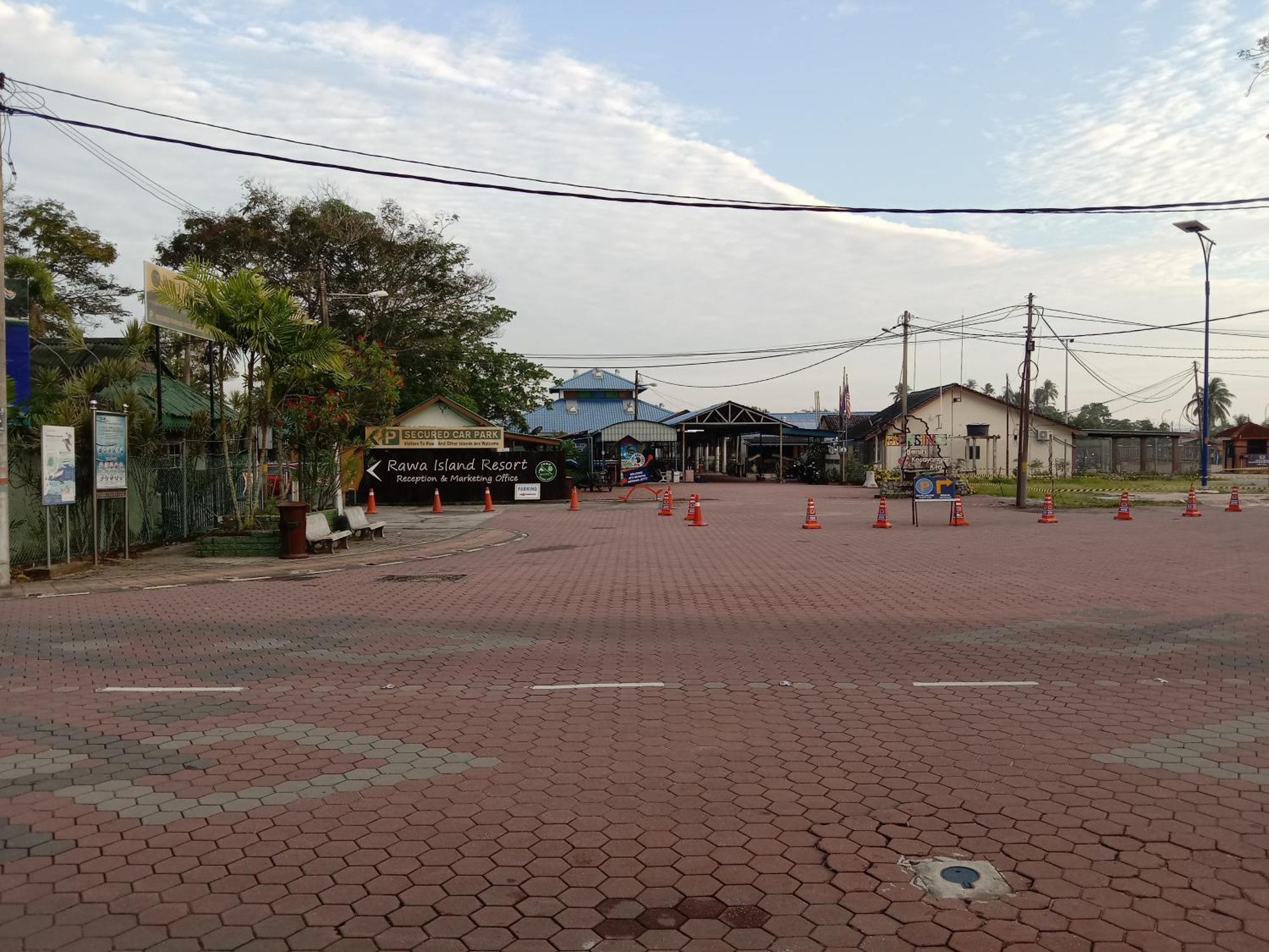 Muallim Home Mersing Kültér fotó