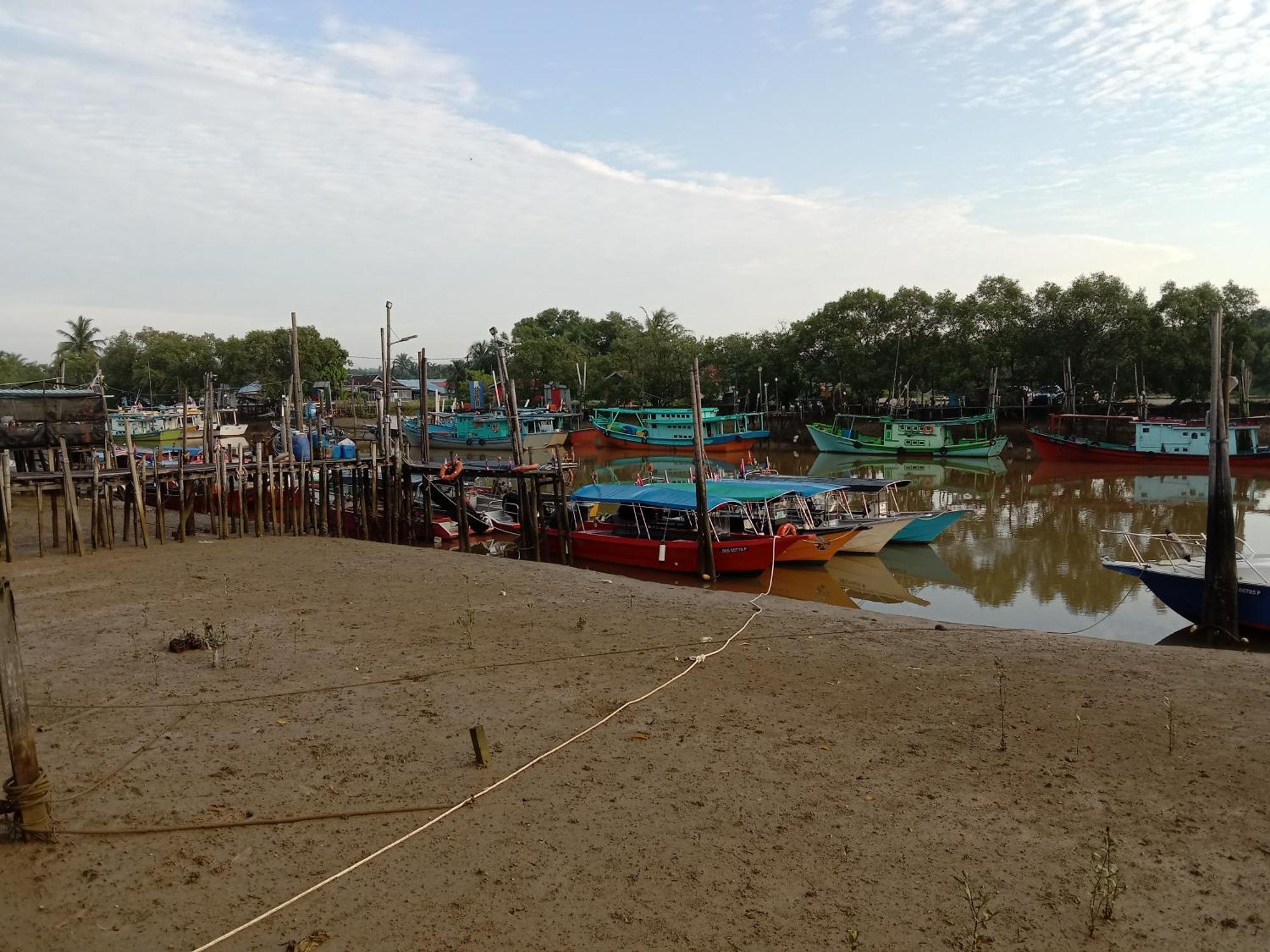 Muallim Home Mersing Kültér fotó