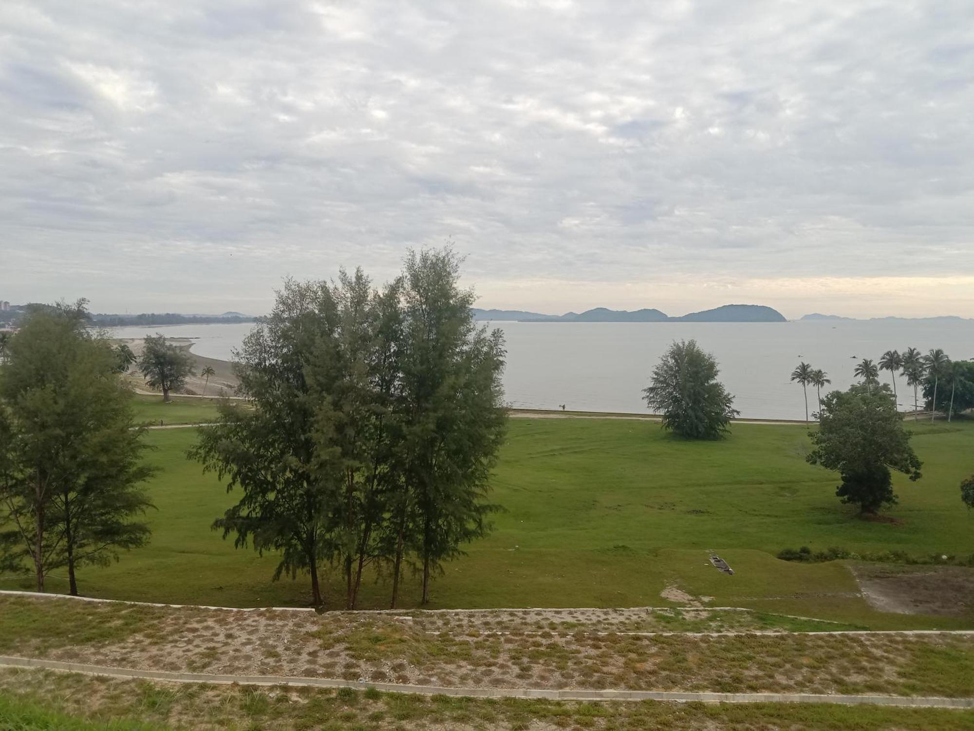 Muallim Home Mersing Kültér fotó